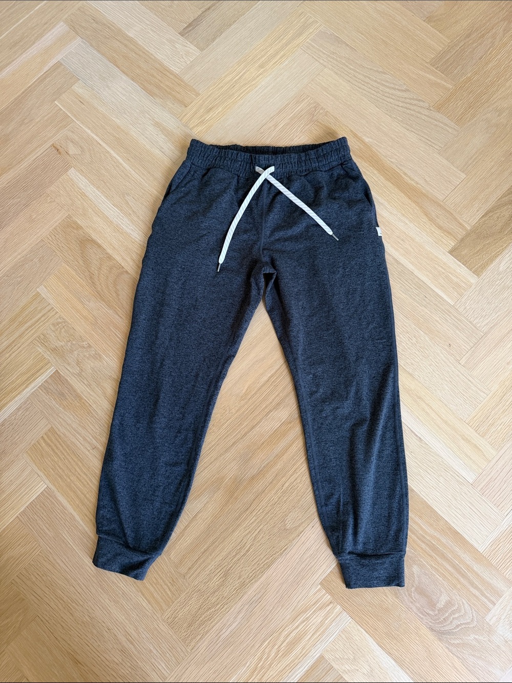 Vuori Women’s  Charcoal Jogger Sweatpants with White Drawstring